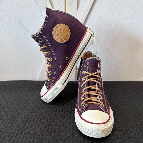 Converse Chuck Taylor Lux Mid Wedge Sneakers in Maroon - Picture 5 of 10